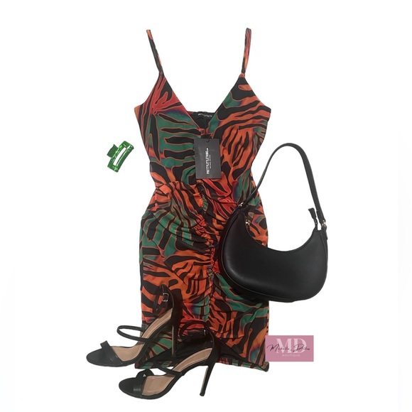 PRETTITTLETHING ORANGE, GREEN & BLACK MINI DRESS! - Picture 4 of 4
